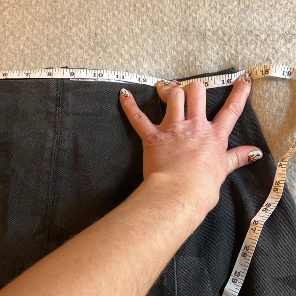 ⭐️skirt with lots  stars on it✨excellent condition - Picture 5 of 9